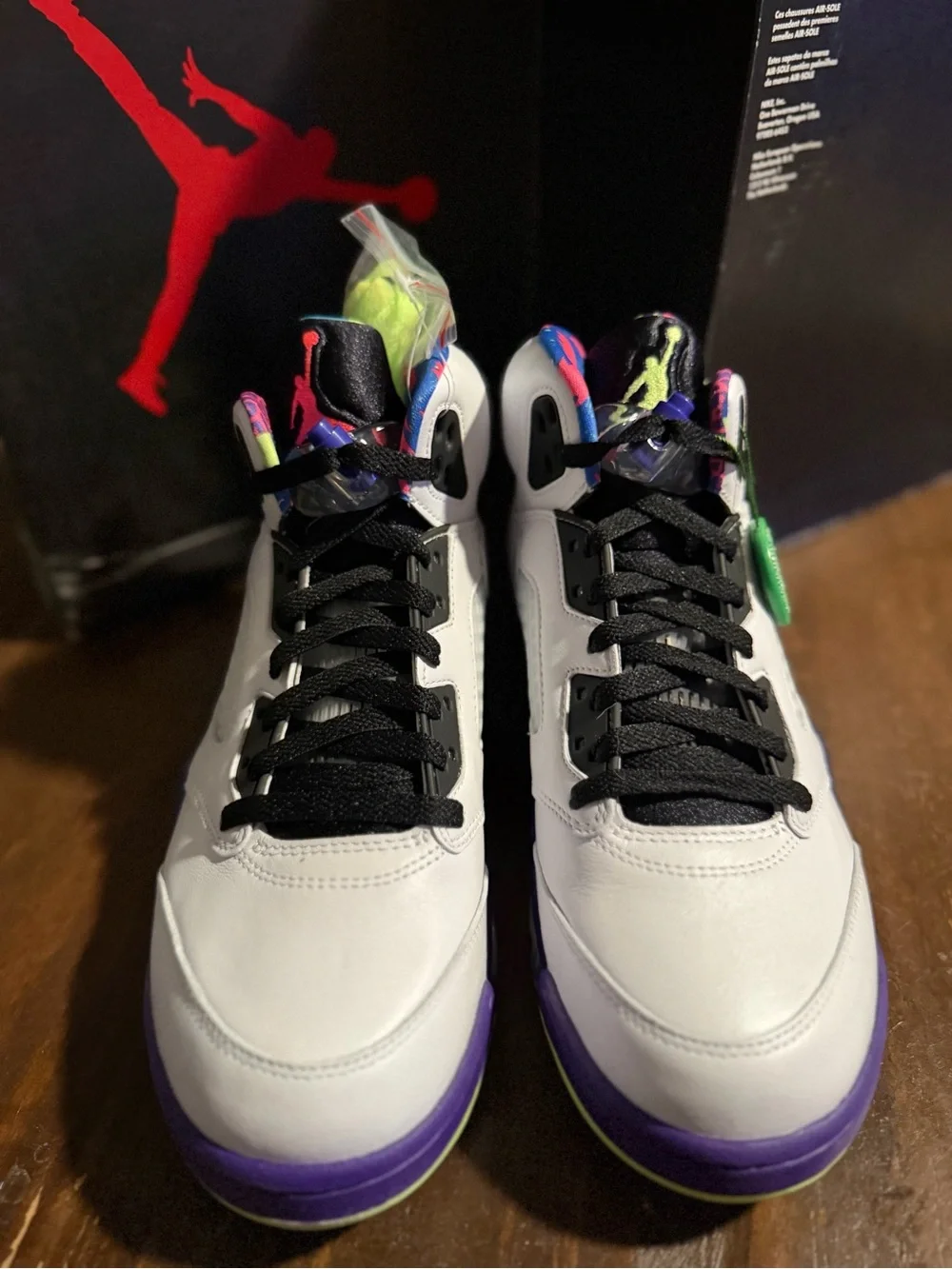 DeadStock Nike Air Jordan 5 Retro 'Alternate Bel-Air' Sneakers - 9M